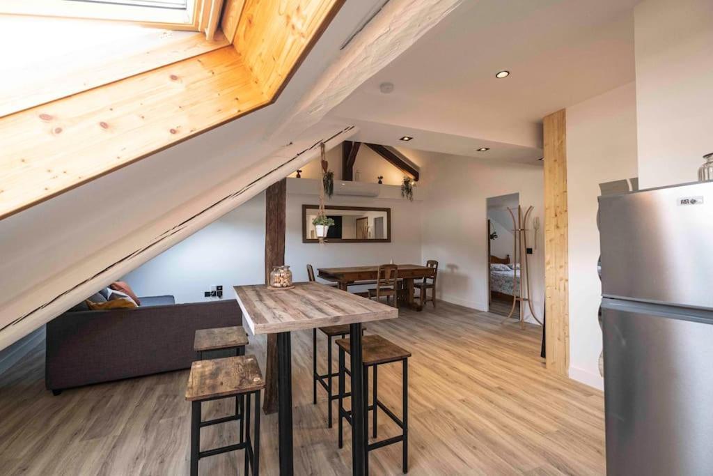 Cocon Sous Les Toits Appartement Albertville Buitenkant foto