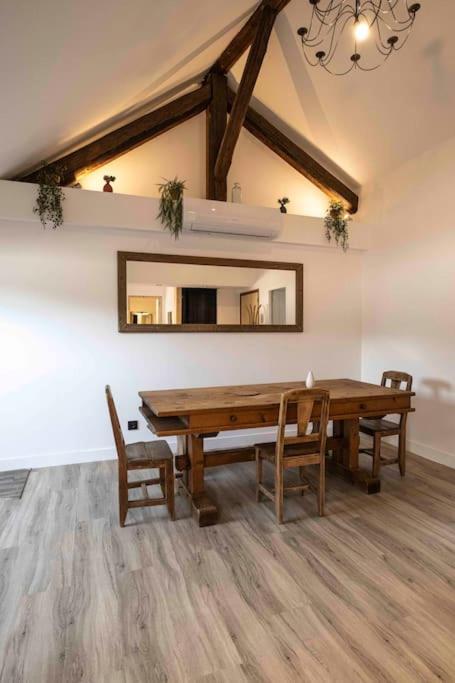 Cocon Sous Les Toits Appartement Albertville Buitenkant foto