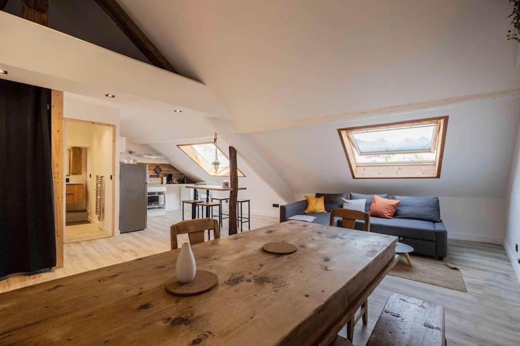 Cocon Sous Les Toits Appartement Albertville Buitenkant foto