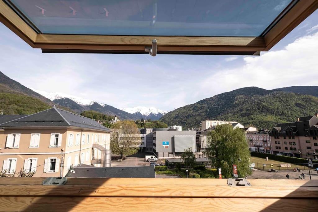 Cocon Sous Les Toits Appartement Albertville Buitenkant foto